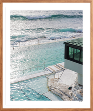 Load image into Gallery viewer, Icebergs NYD