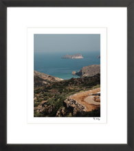 Load image into Gallery viewer, Milos Lookout