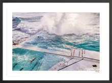 Load image into Gallery viewer, Icebergs Splash