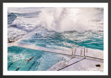 Load image into Gallery viewer, Icebergs Splash