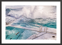 Load image into Gallery viewer, Icebergs Splash