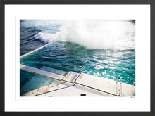 Load image into Gallery viewer, Icebergs Drama