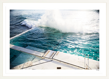 Load image into Gallery viewer, Icebergs Drama