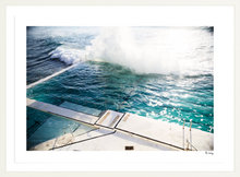 Load image into Gallery viewer, Icebergs Drama

